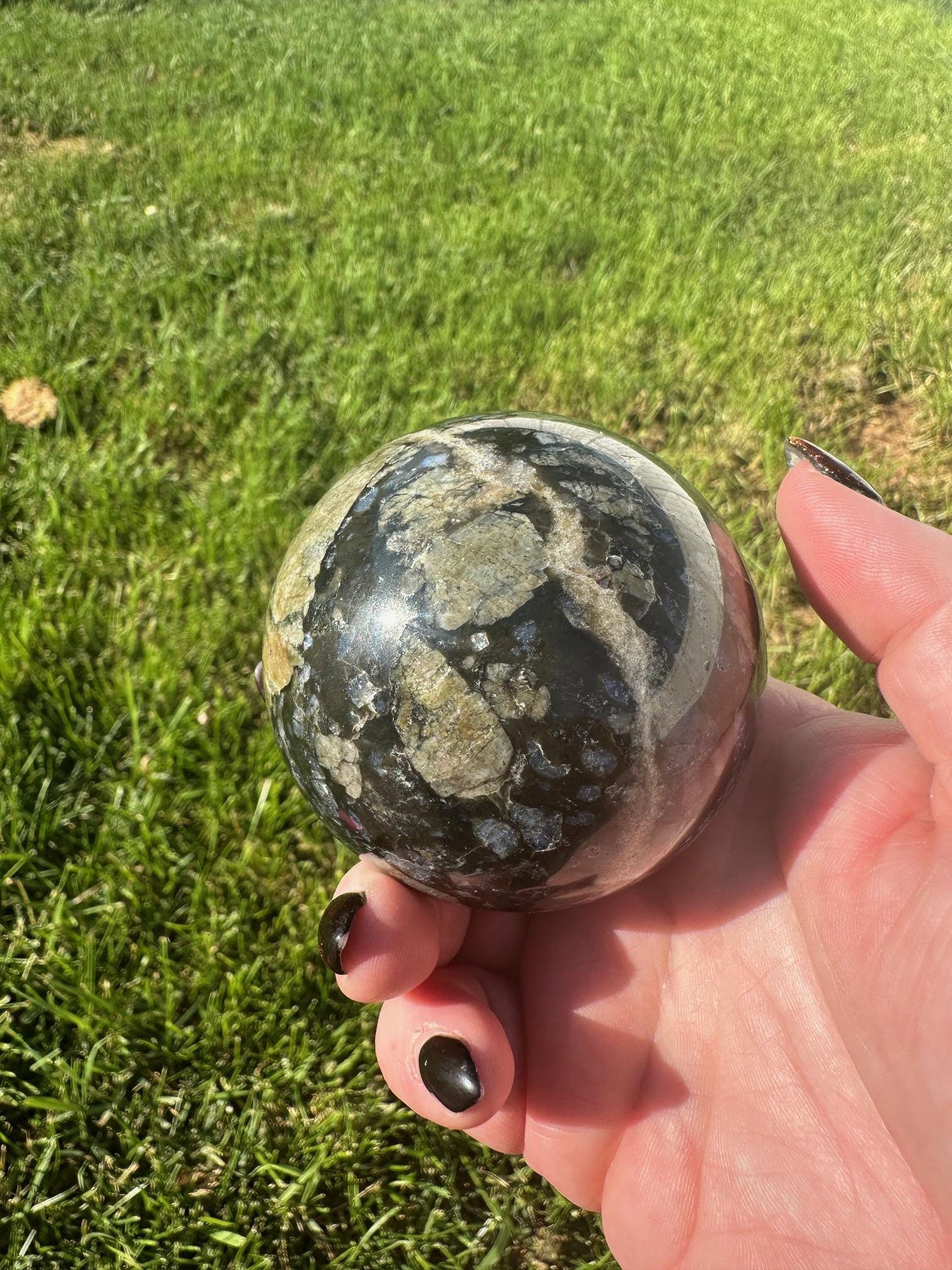 Que Sera Sphere – 2.7 Inch Diameter, 1 lb – Unique Healing Crystal Ball