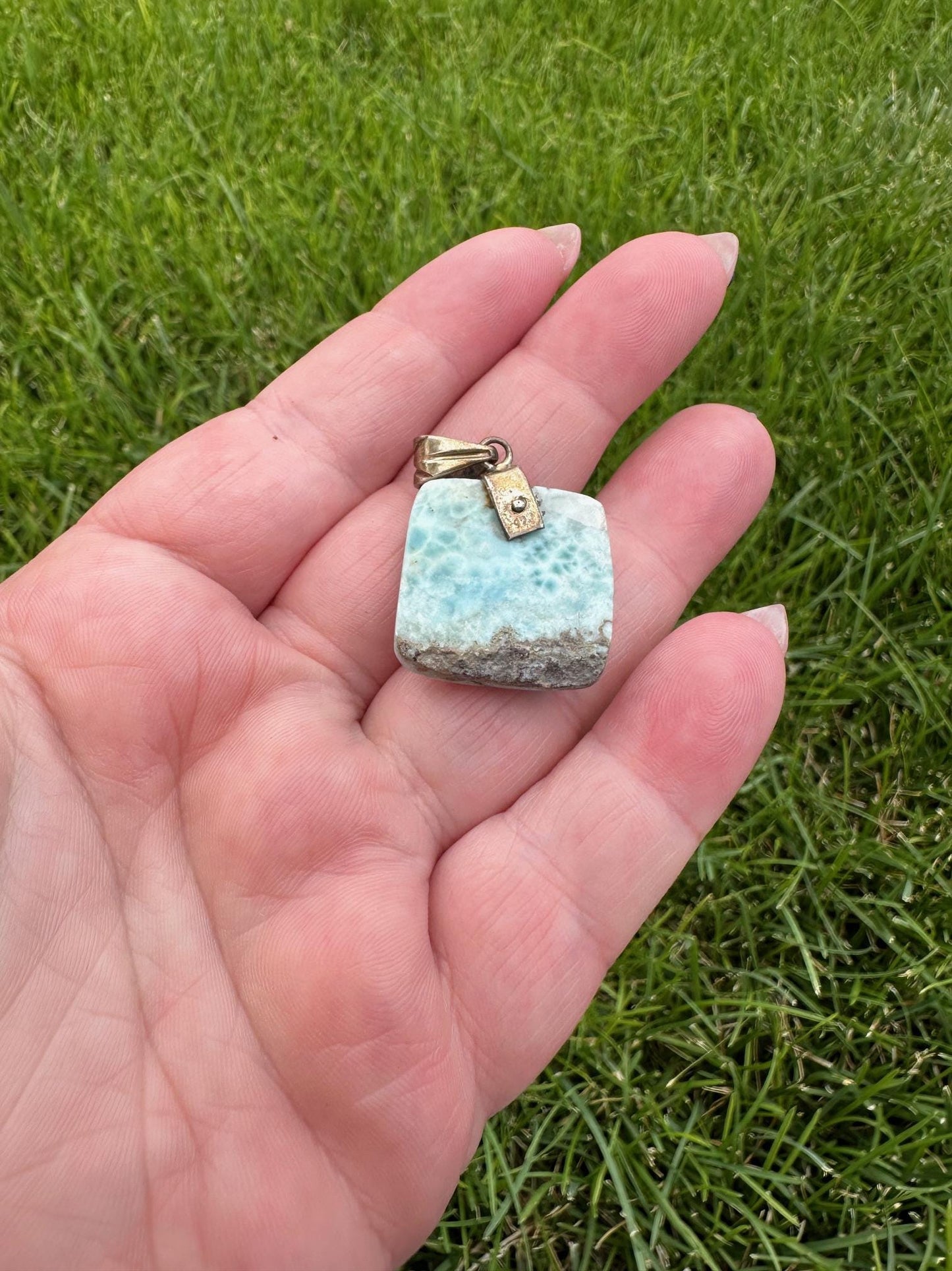 Larimar Crystal Pendant – 17mm – Tranquil and Healing Gemstone