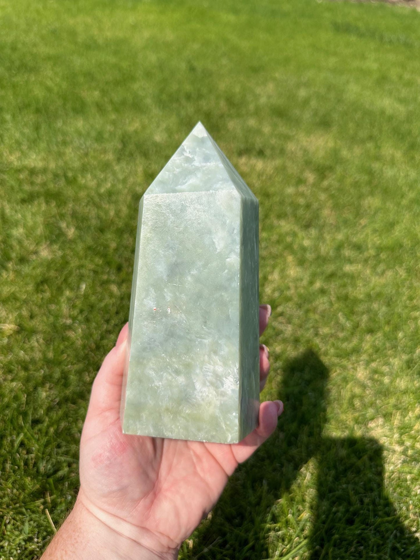 Jade Crystal Tower – 2 lbs 13 oz – 7 Inches Tall – Premium Healing Stone