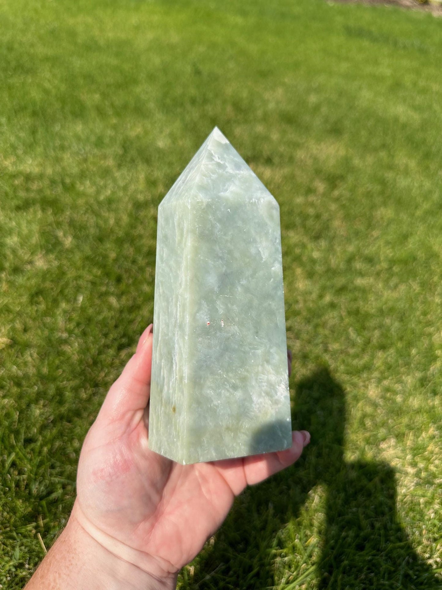 Jade Crystal Tower – 2 lbs 13 oz – 7 Inches Tall – Premium Healing Stone