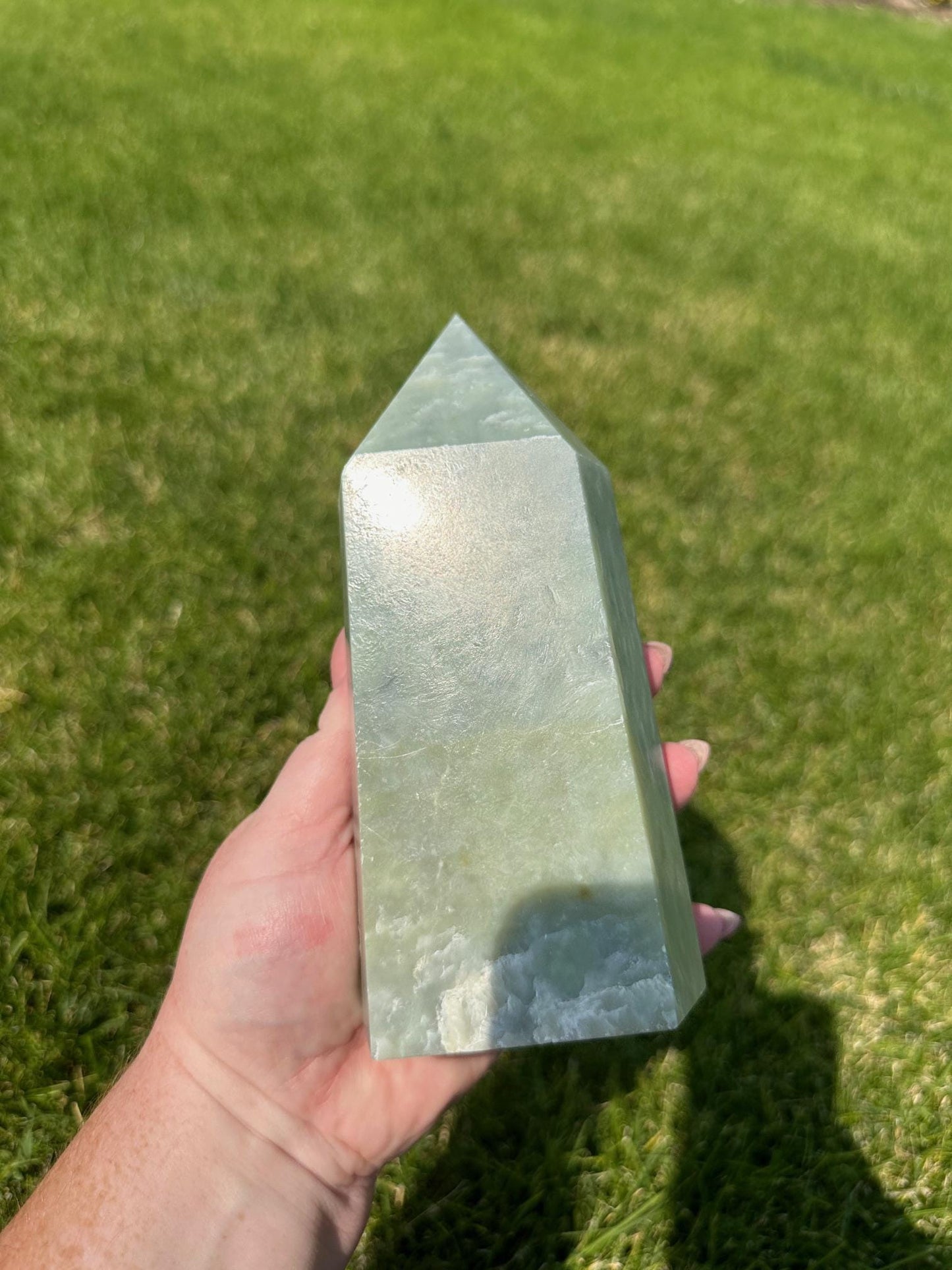 Jade Crystal Tower – 2 lbs 13 oz – 7 Inches Tall – Premium Healing Stone