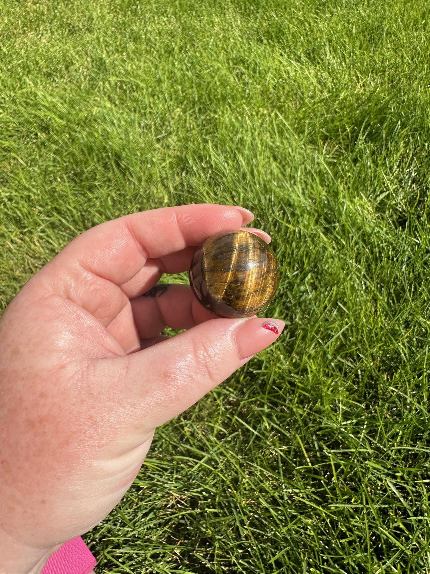 High-Quality Tiger's Eye Spheres with Chatoyancy - 1 Inch Diameter