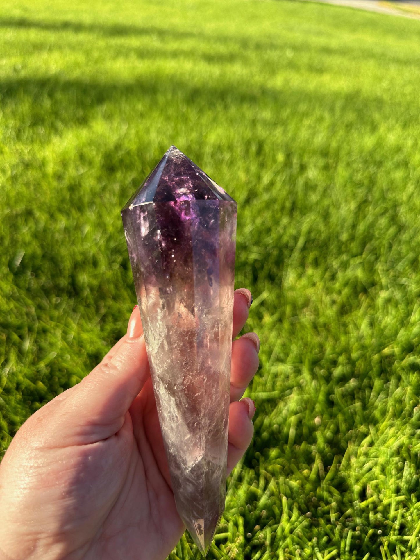 High-Quality Amethyst Vogel from Brazil - 6.5 Inches Long, 13oz