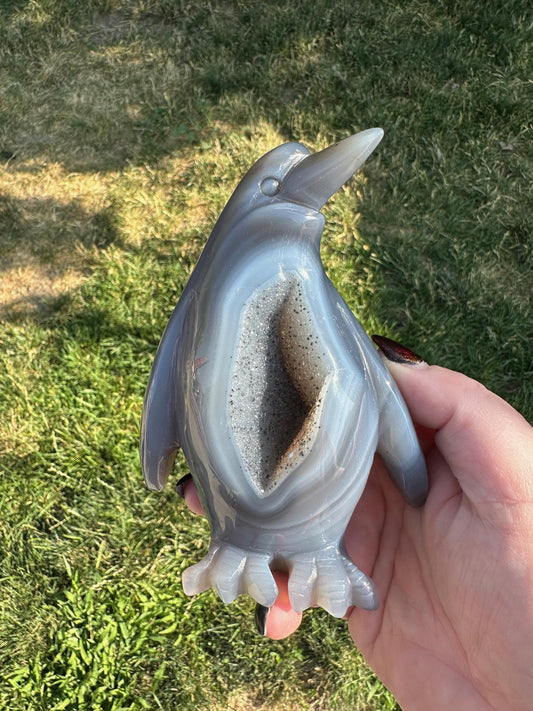 Druzy Agate Crystal Penguin Carving 4.5 inches tall