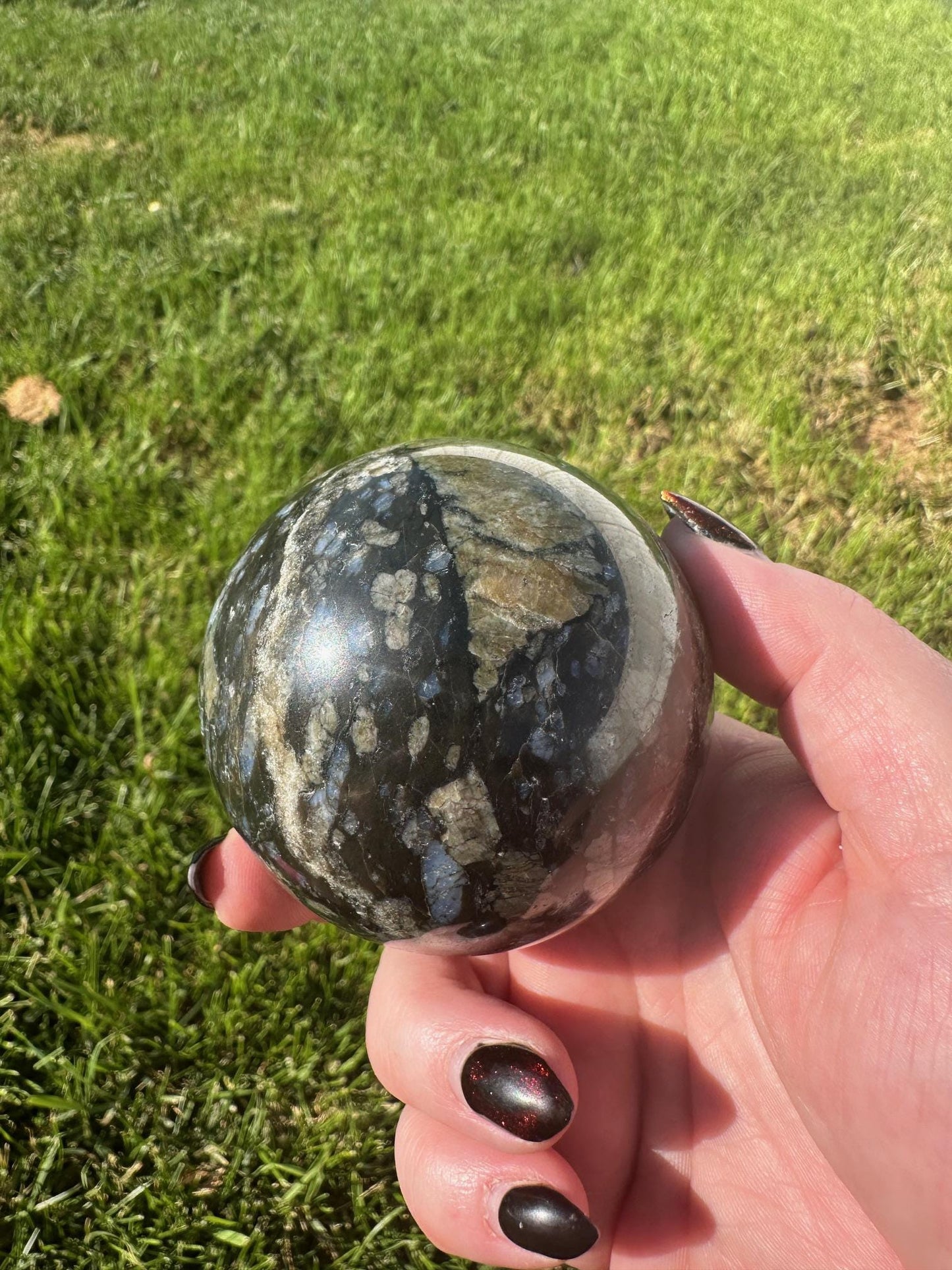 Que Sera Sphere – 2.7 Inch Diameter, 1 lb – Unique Healing Crystal Ball