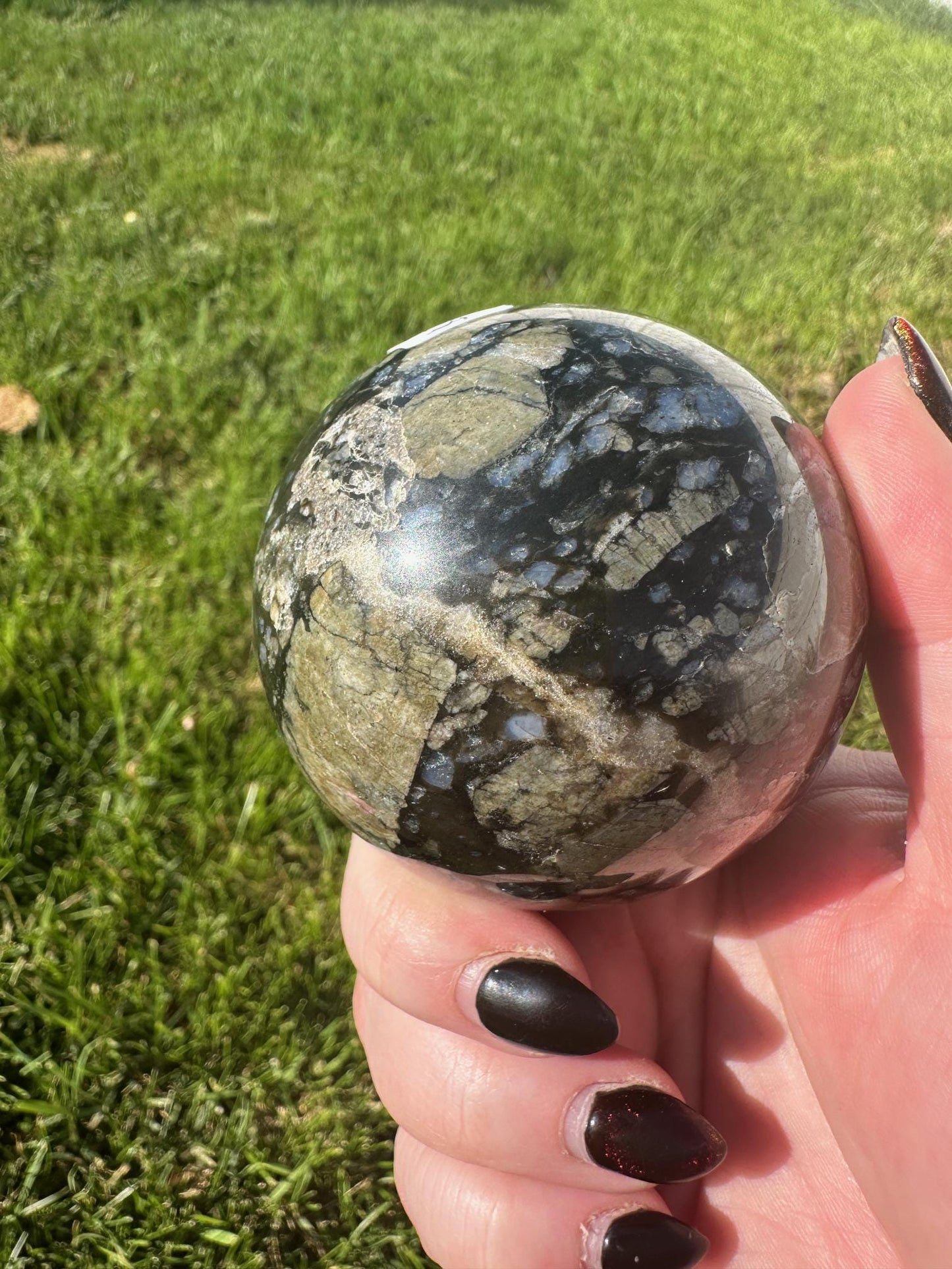 Que Sera Sphere – 2.7 Inch Diameter, 1 lb – Unique Healing Crystal Ball