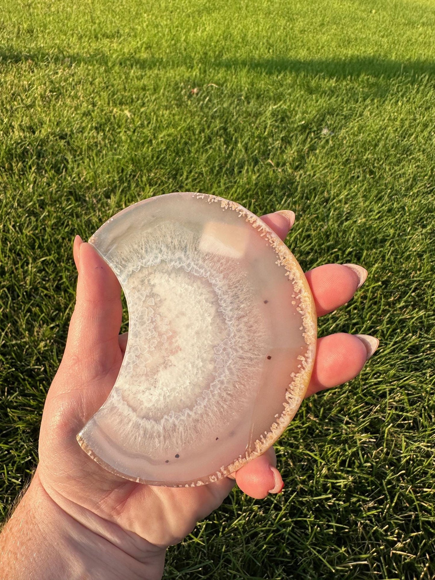 Druzy Agate Moon Crystal Carving – 4.4 Inches