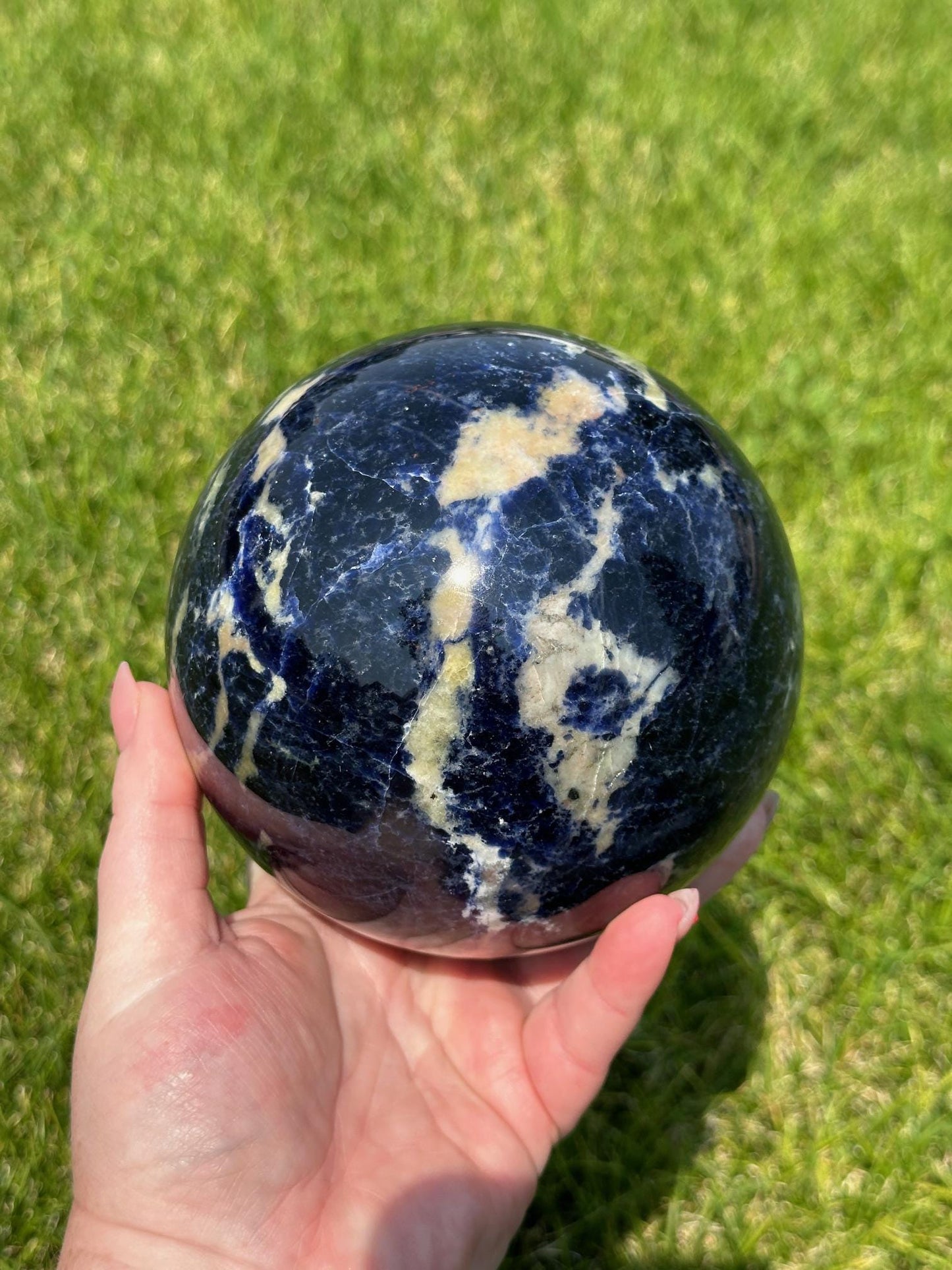 Sodalite Sphere – 5 lbs 11 oz – 4.5 Inches – Deep Blue Healing Crystal Sphere