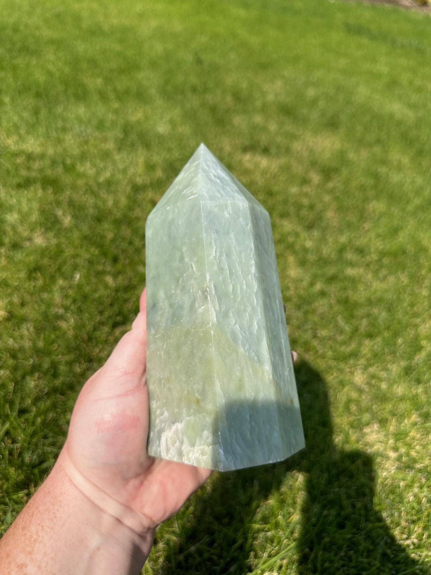 Jade Crystal Tower – 2 lbs 13 oz – 7 Inches Tall – Premium Healing Stone