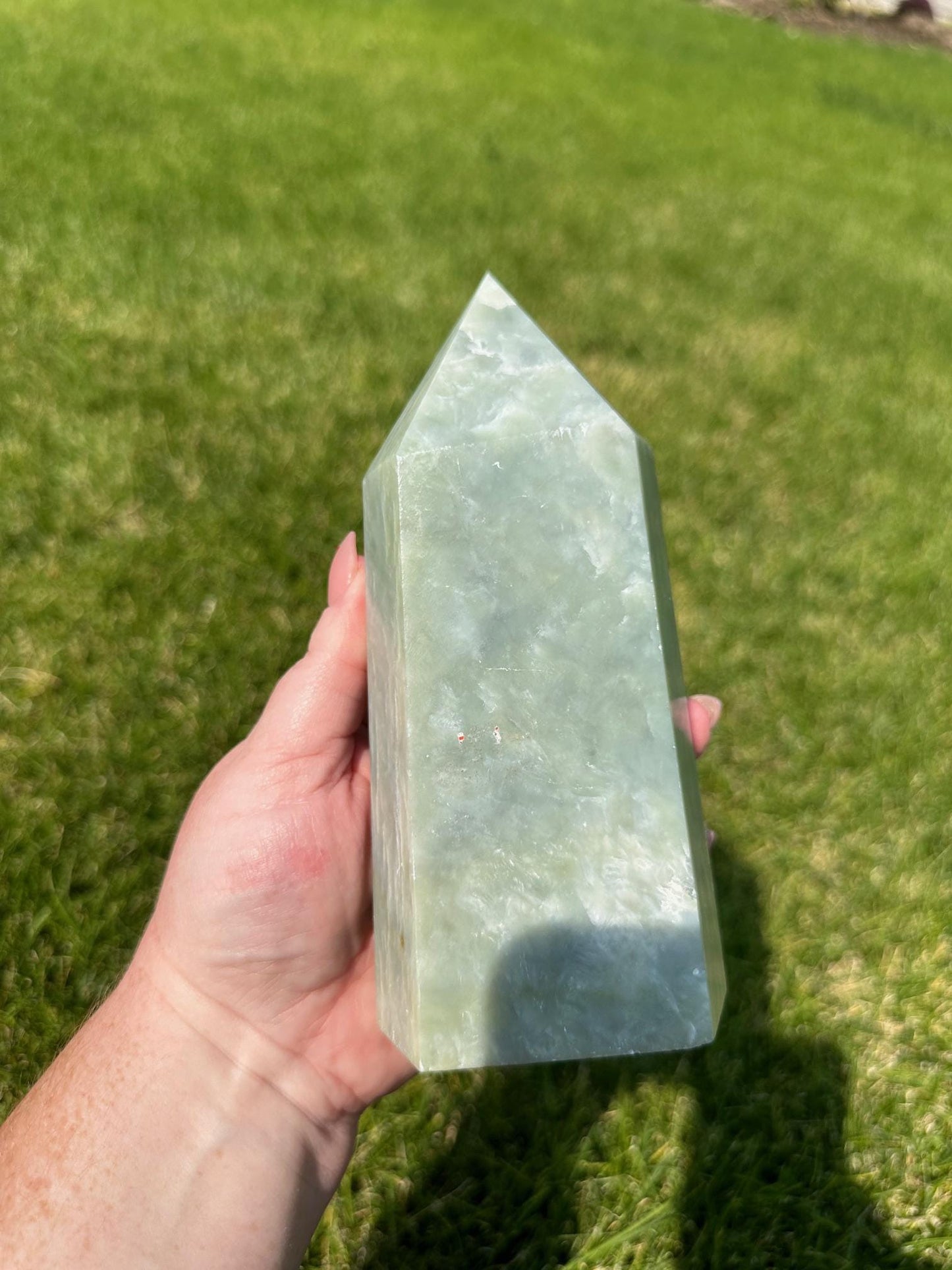 Jade Crystal Tower – 2 lbs 13 oz – 7 Inches Tall – Premium Healing Stone