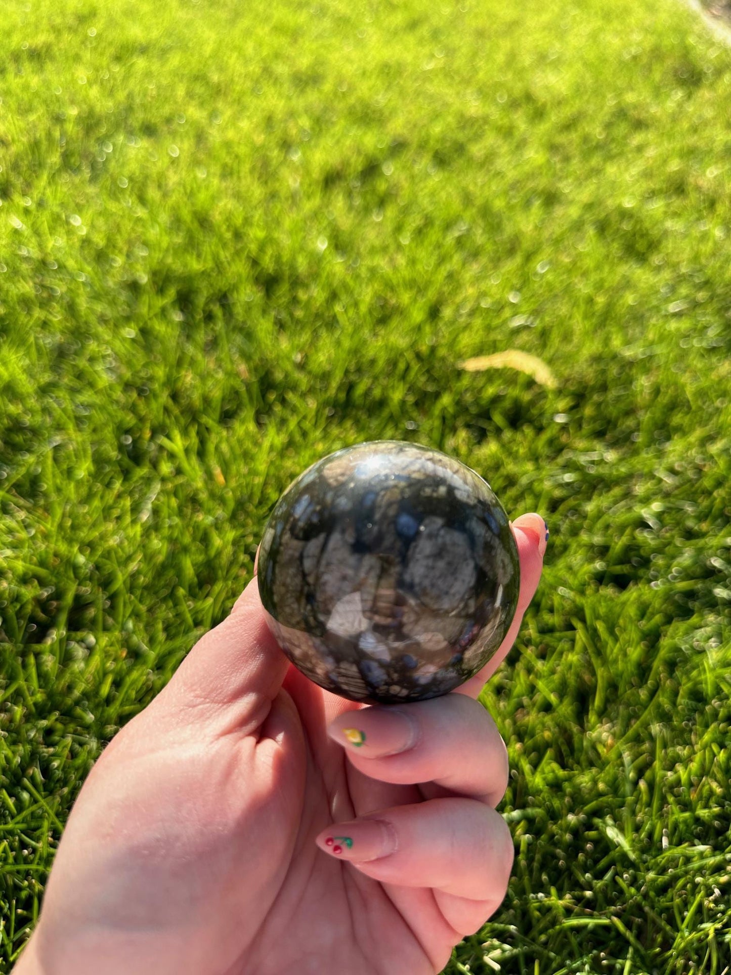 Que Sera Crystal Sphere – 2.1" Diameter, 10 oz – Energy Boost, Clarity, and Manifestation Stone