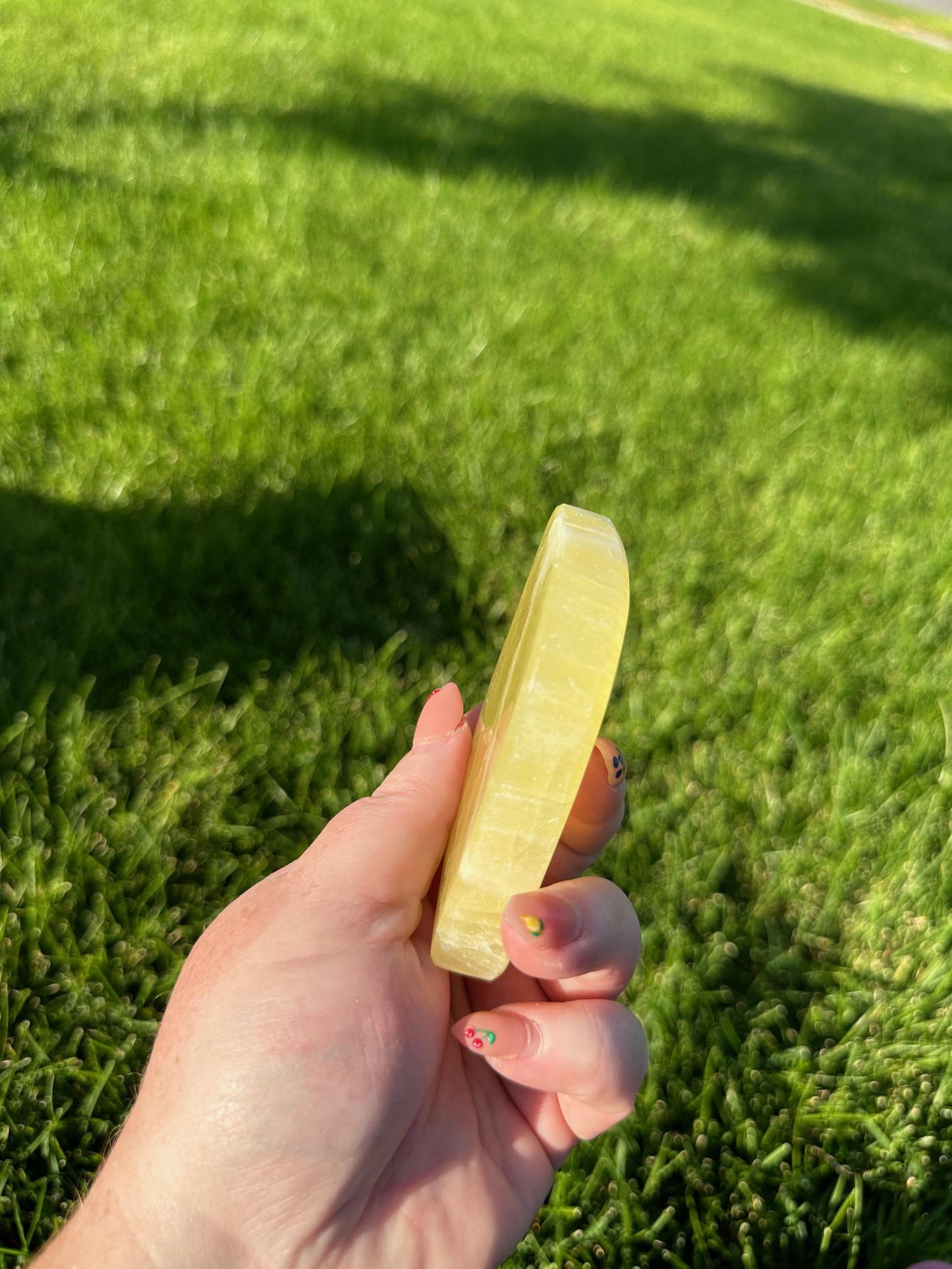 Lemon Calcite Polished Stone – 3.5" – Clarity, Confidence, and Positive Energy