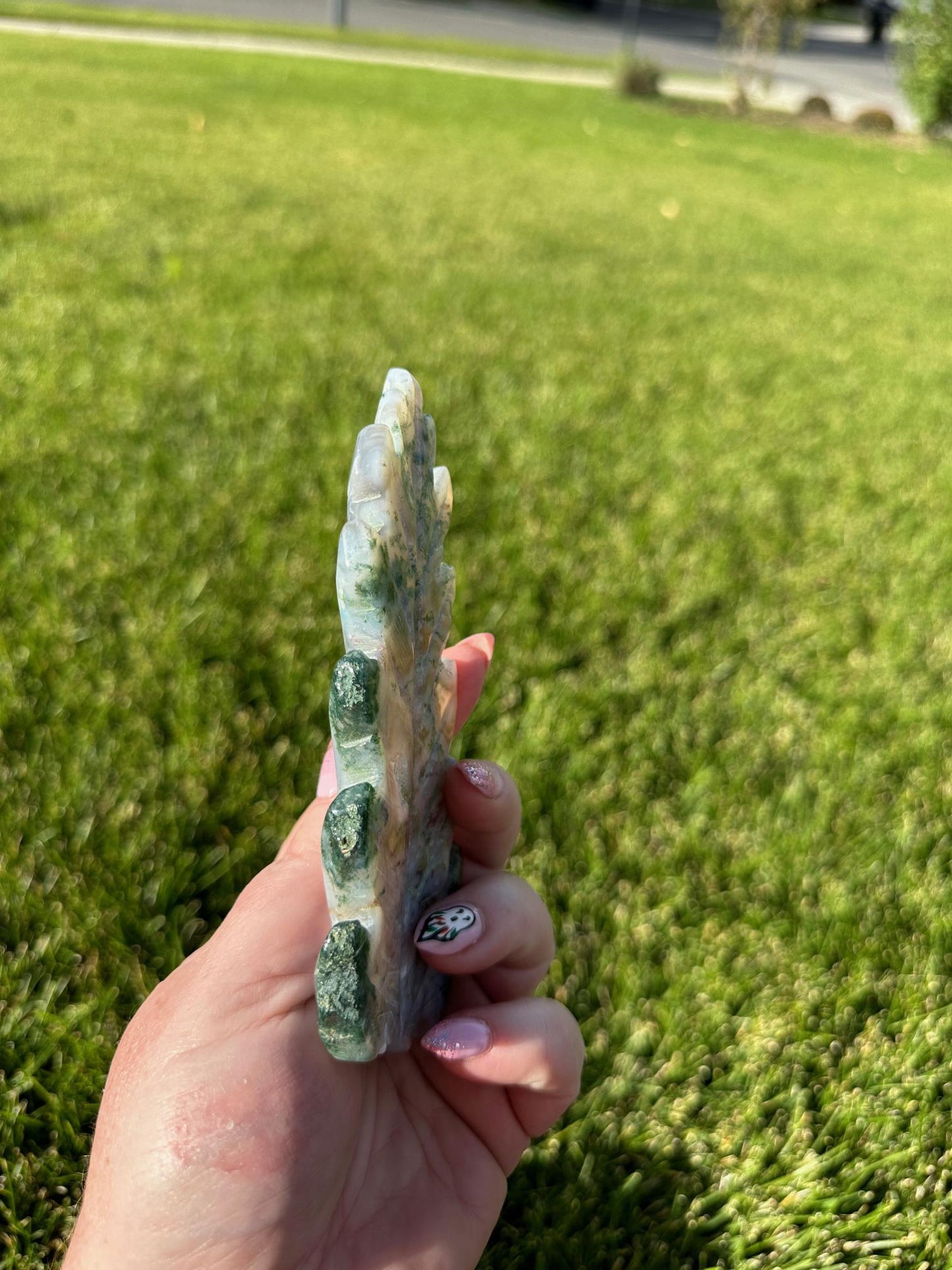 Enchanting 5.5" Moss Agate Leaf Carving - Nature-Inspired Beauty & Grounding Energy