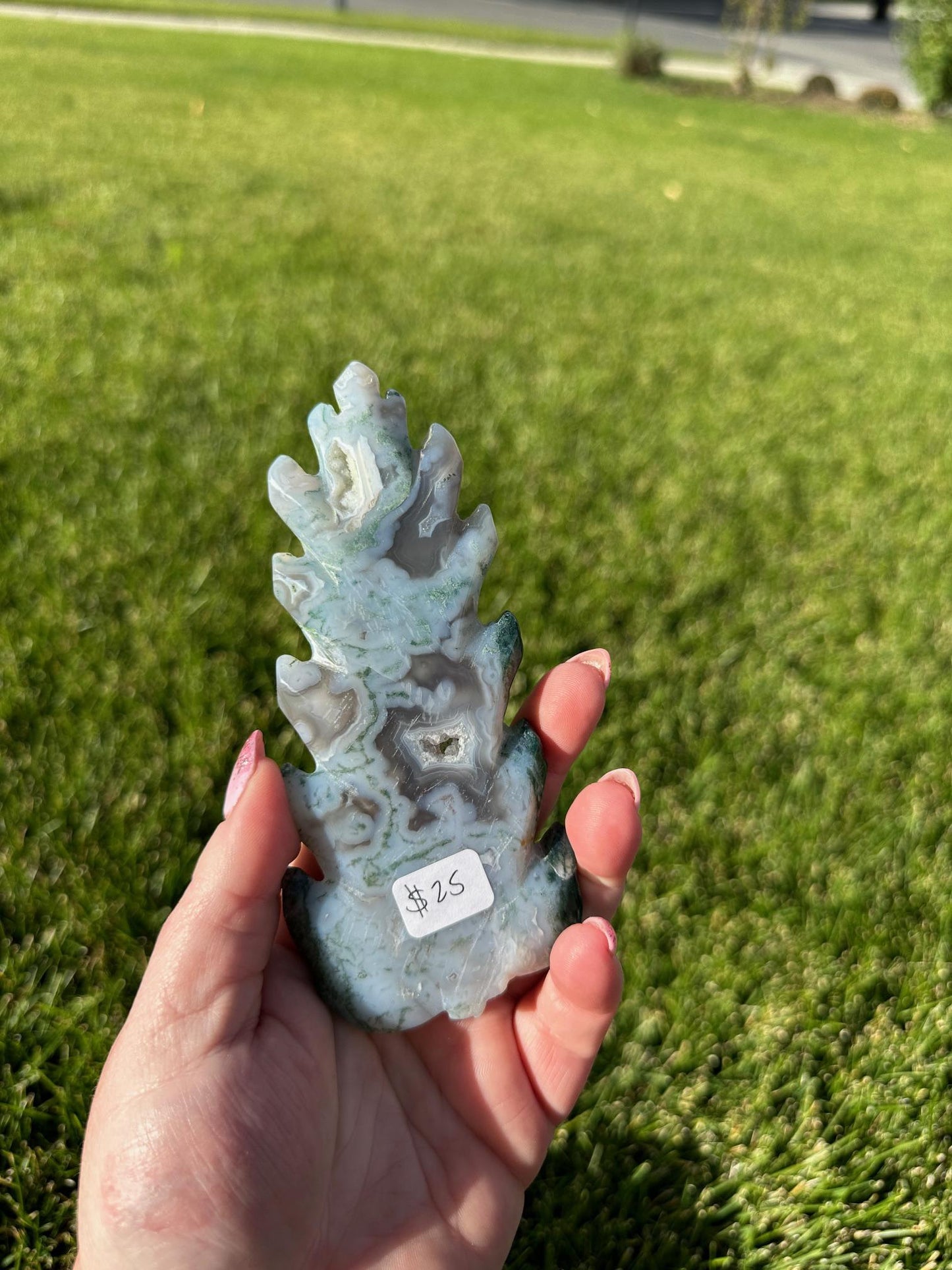 Enchanting 5.5" Moss Agate Leaf Carving - Nature-Inspired Beauty & Grounding Energy