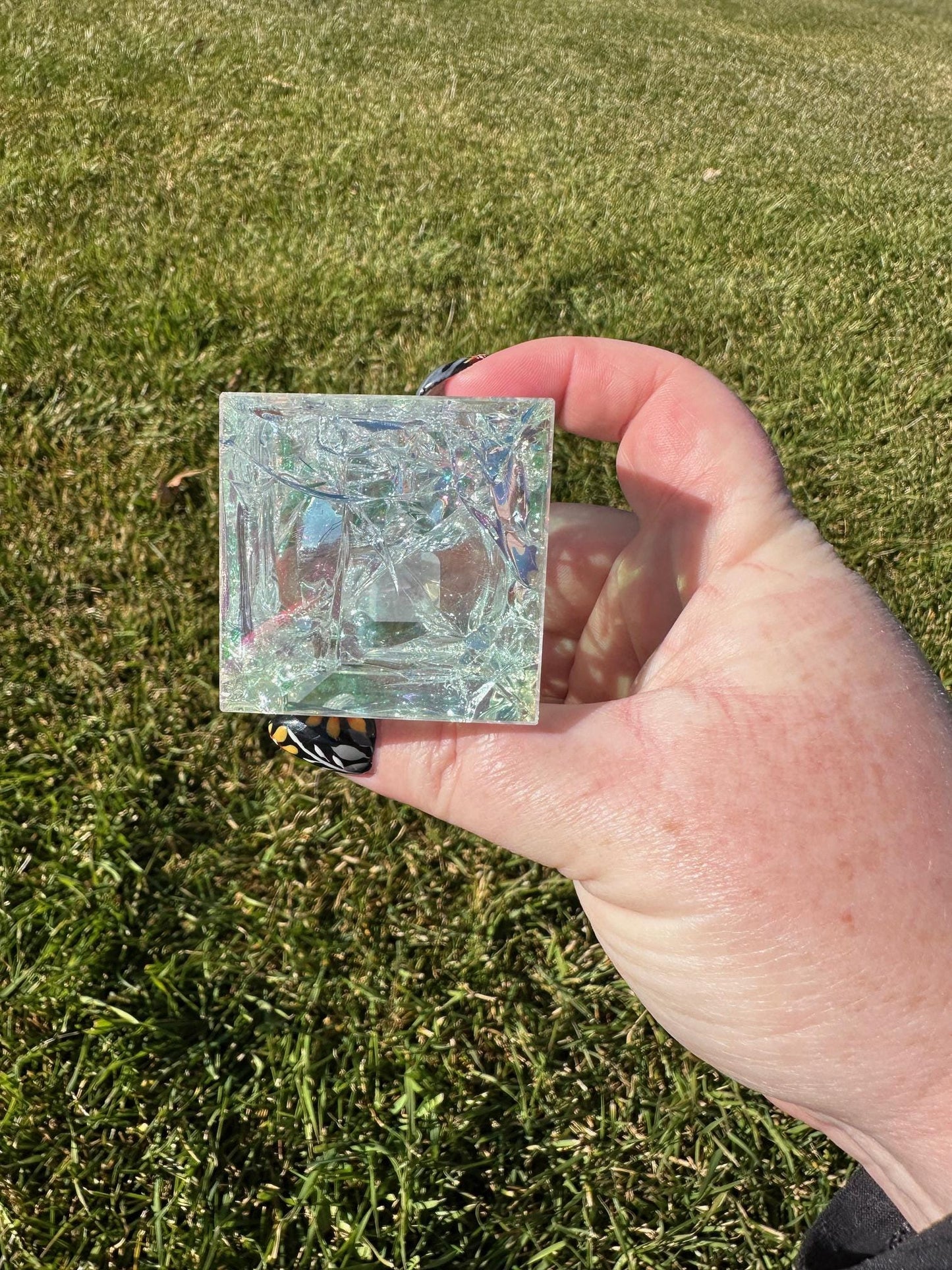 Aura Crackle Quartz Cube – 2 Inches, 10 oz – Iridescent Healing Crystal