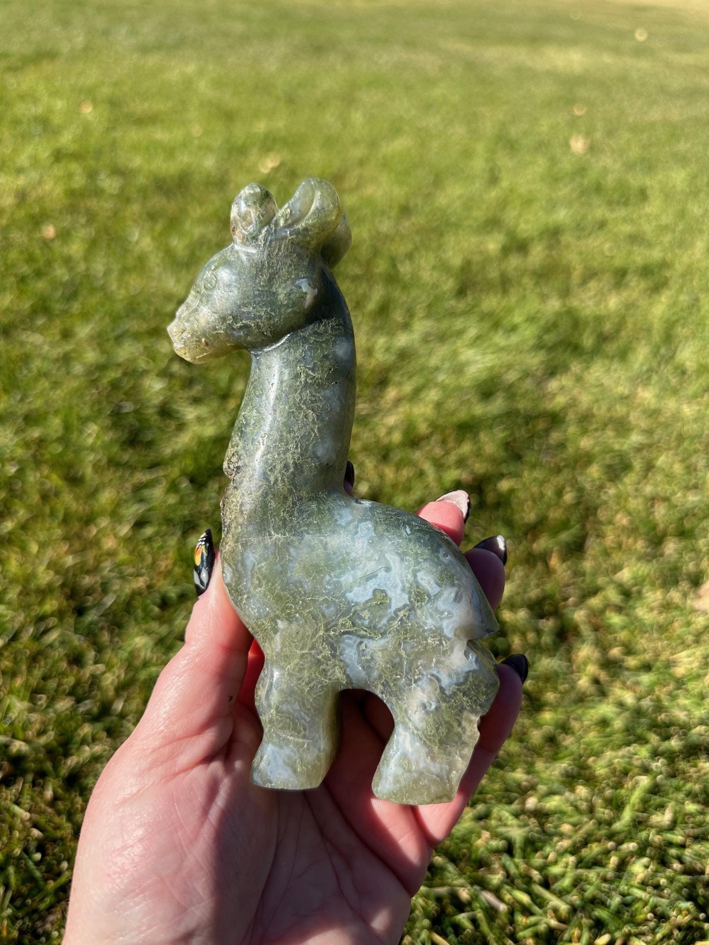 Moss Agate Giraffe Carving – 6 Inches Tall, 12 oz – Unique Crystal Animal Sculpture