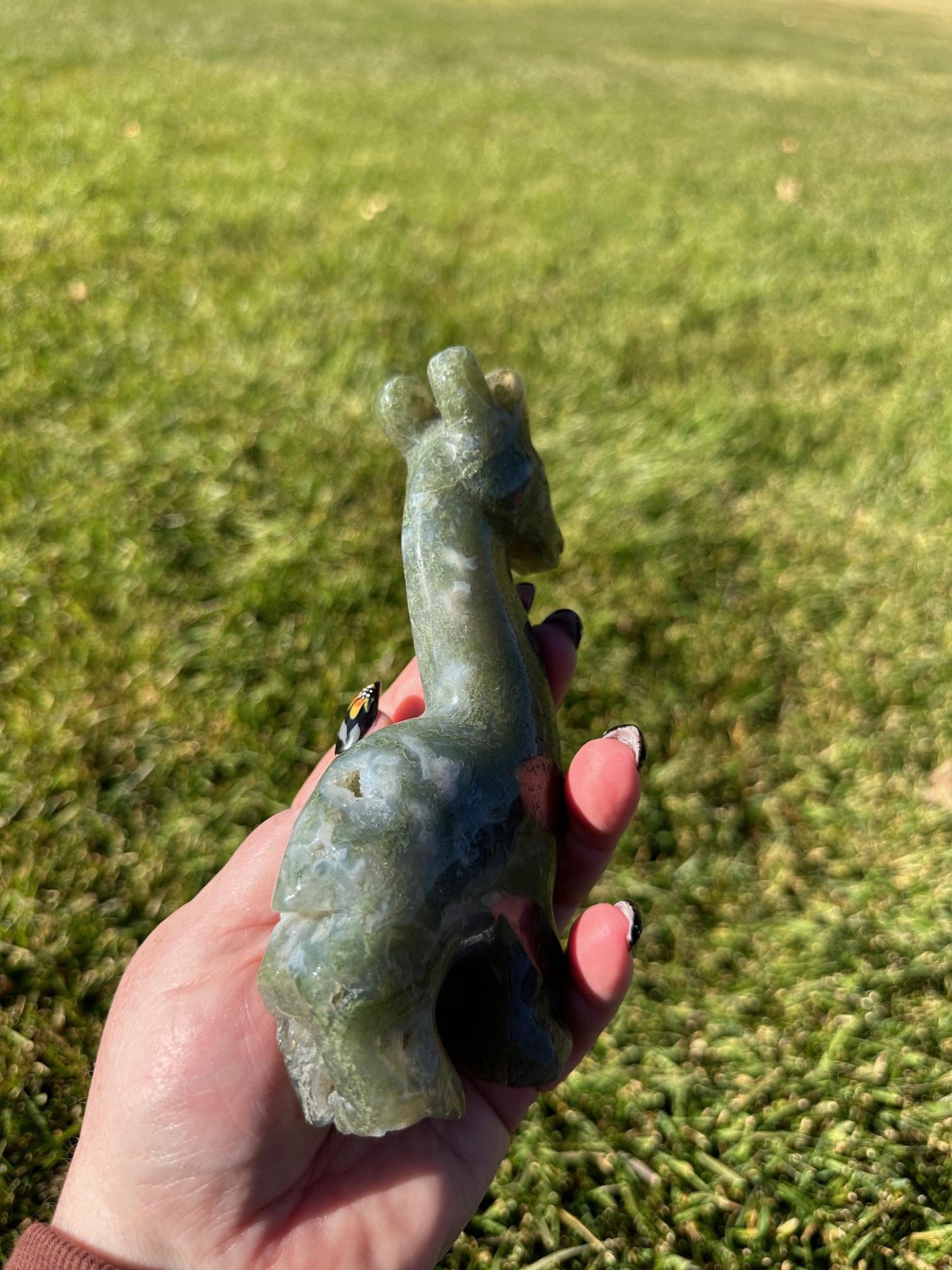 Moss Agate Giraffe Carving – 6 Inches Tall, 12 oz – Unique Crystal Animal Sculpture