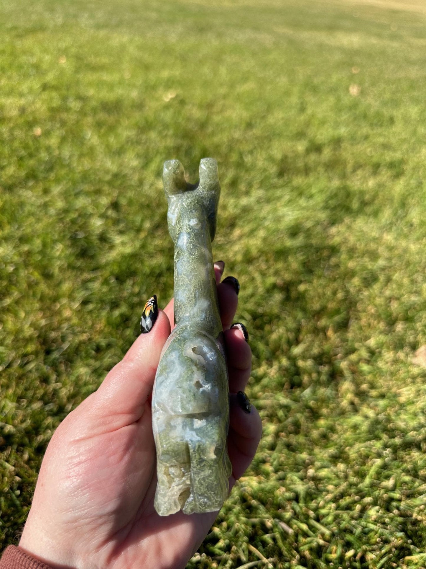 Moss Agate Giraffe Carving – 6 Inches Tall, 12 oz – Unique Crystal Animal Sculpture